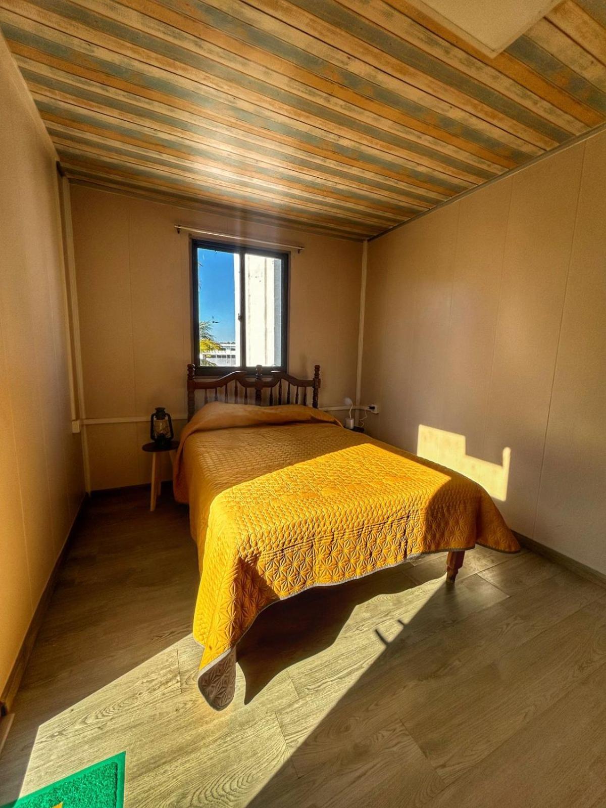 Yellow House 6 Minutos De Playa Барра-де-Навидад Экстерьер фото