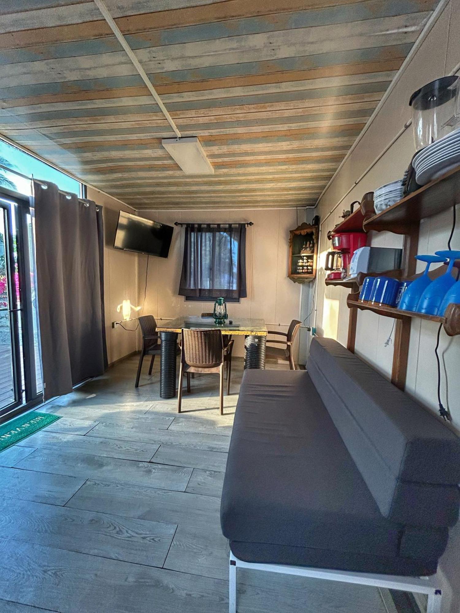 Yellow House 6 Minutos De Playa Барра-де-Навидад Экстерьер фото