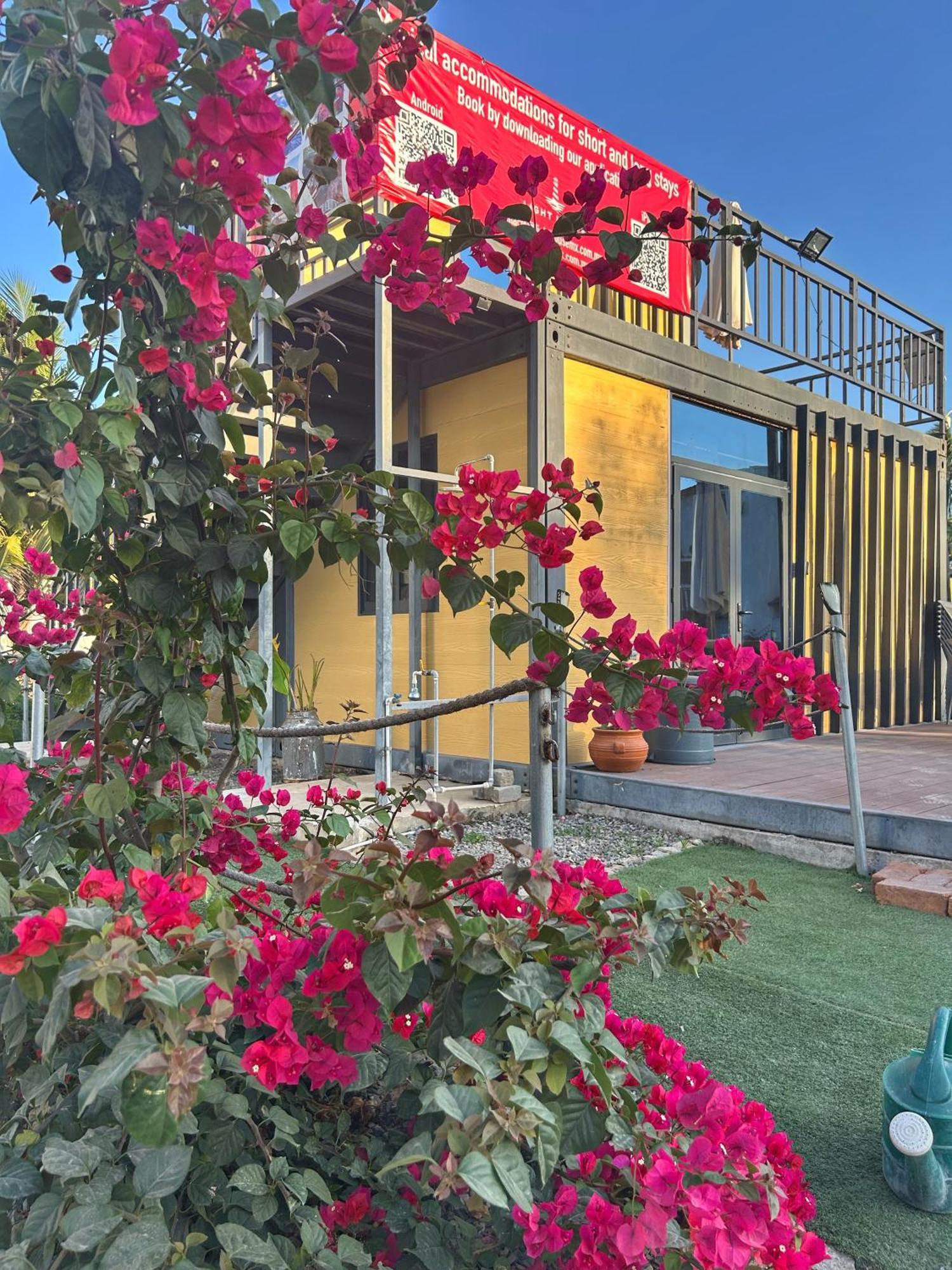 Yellow House 6 Minutos De Playa Барра-де-Навидад Экстерьер фото
