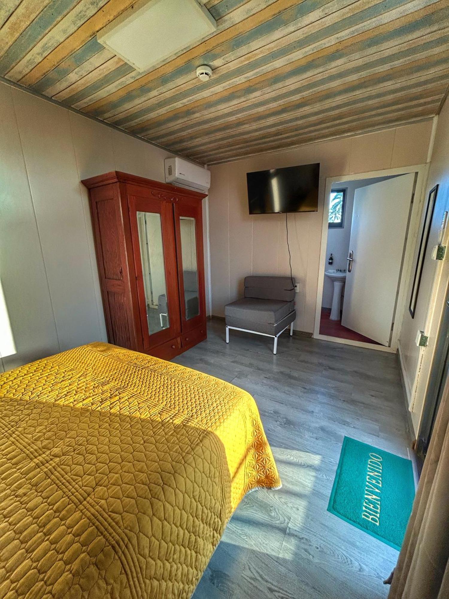 Yellow House 6 Minutos De Playa Барра-де-Навидад Экстерьер фото